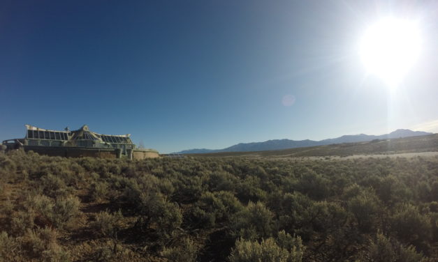 Votre prochain voyage au pays des Earthships ?